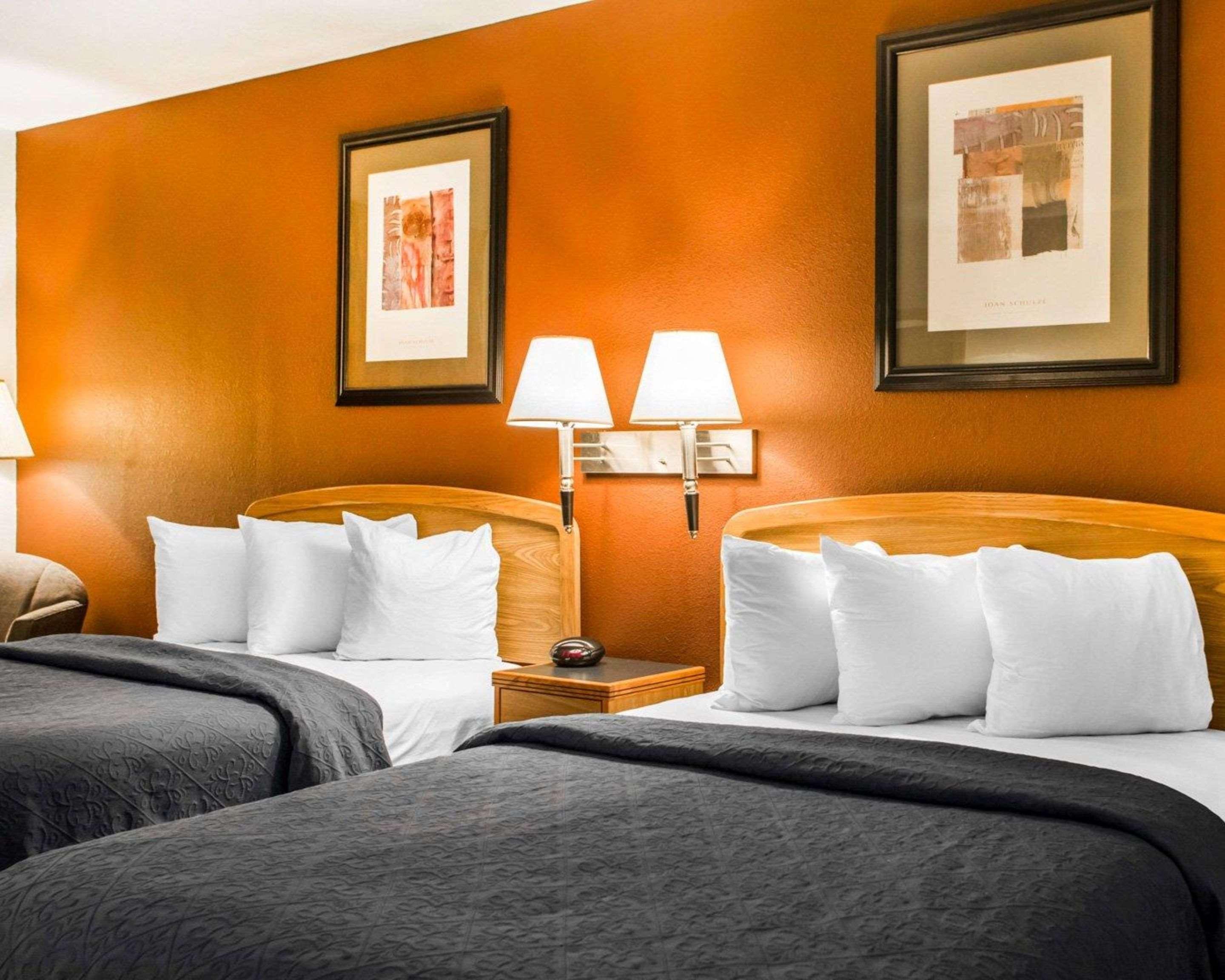 Quality Inn & Suites South-Obetz Kültér fotó