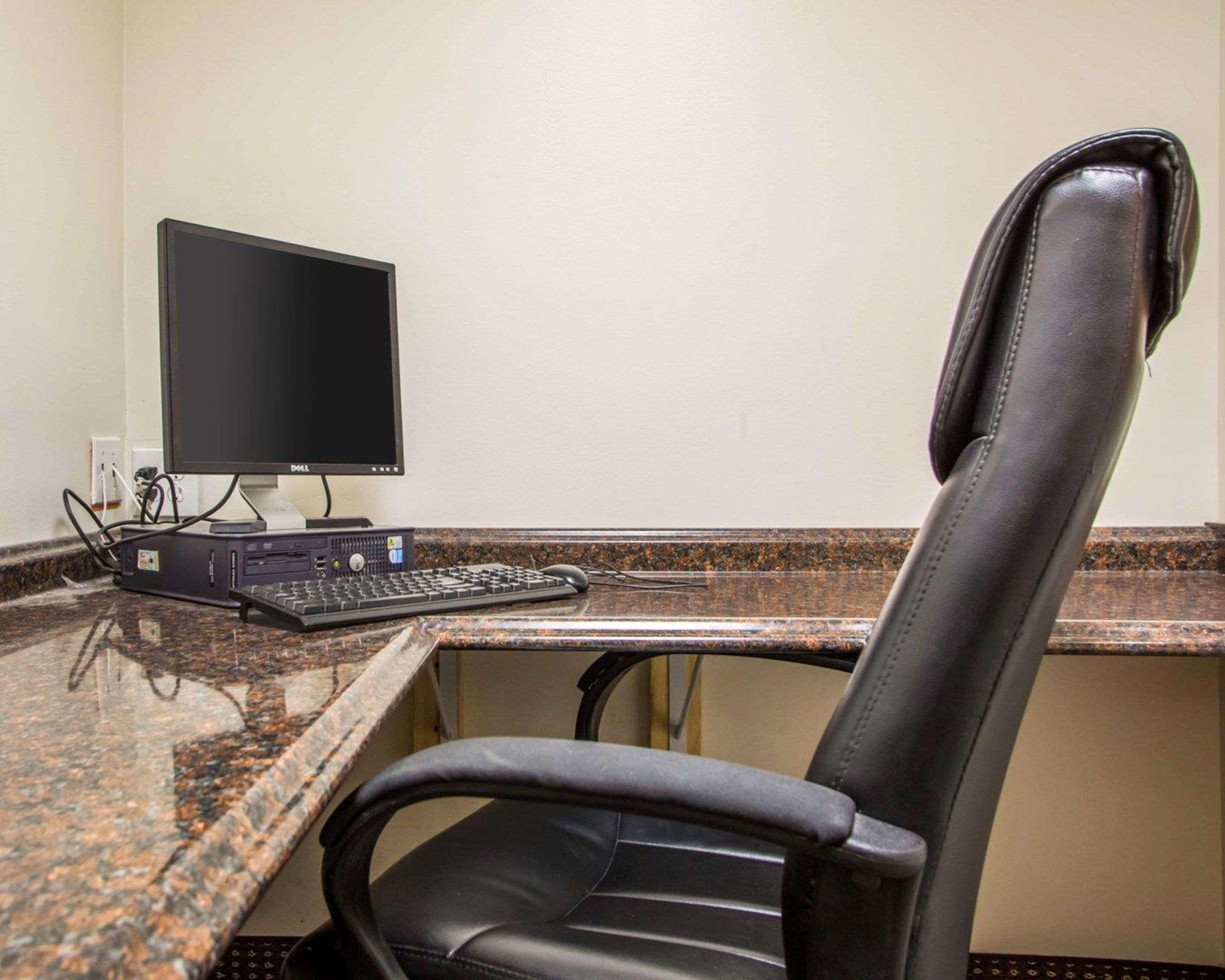 Quality Inn & Suites South-Obetz Kültér fotó