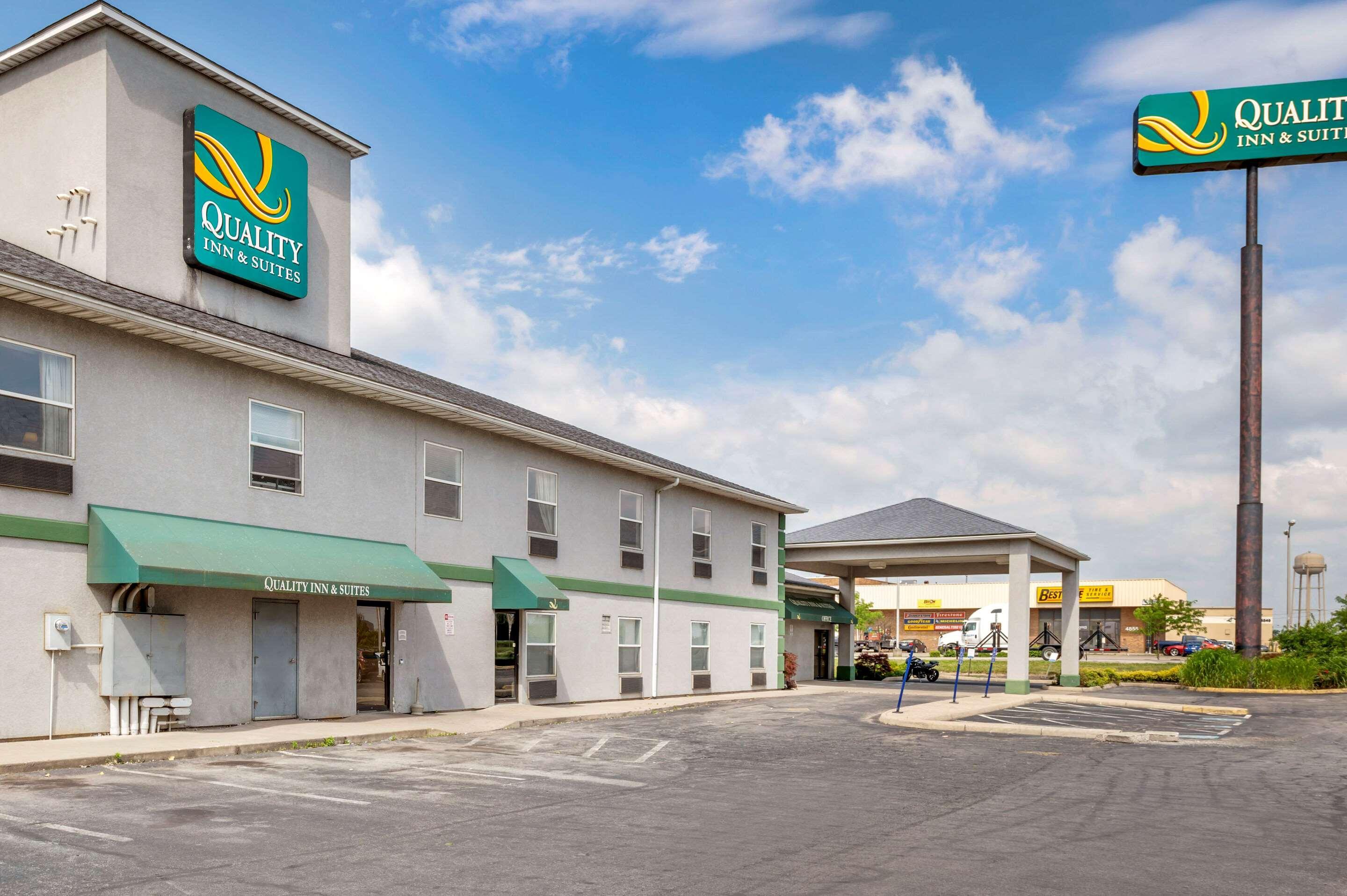 Quality Inn & Suites South-Obetz Kültér fotó