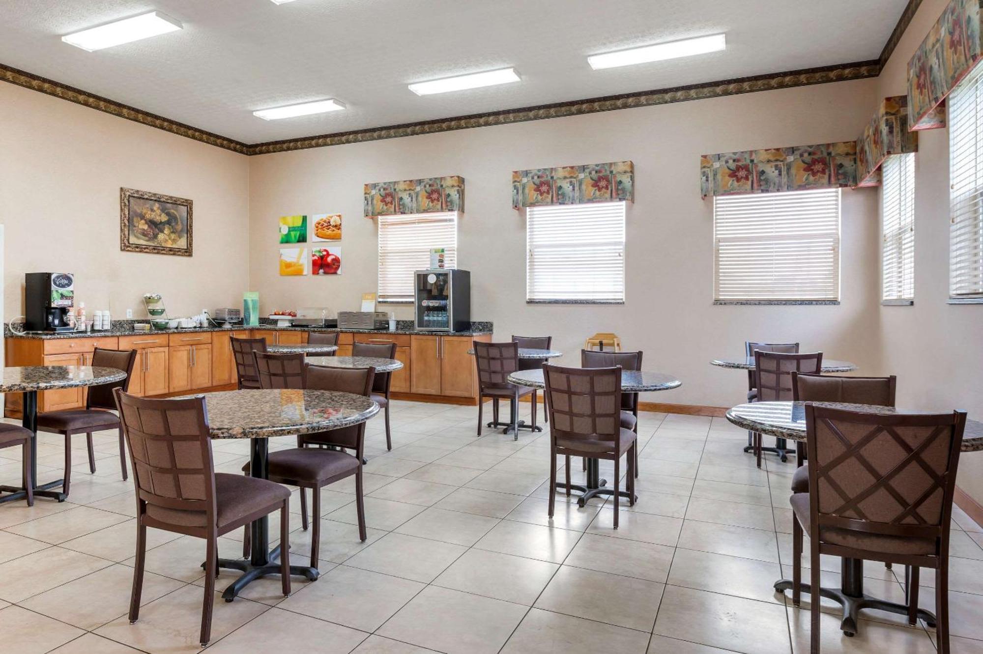 Quality Inn & Suites South-Obetz Kültér fotó