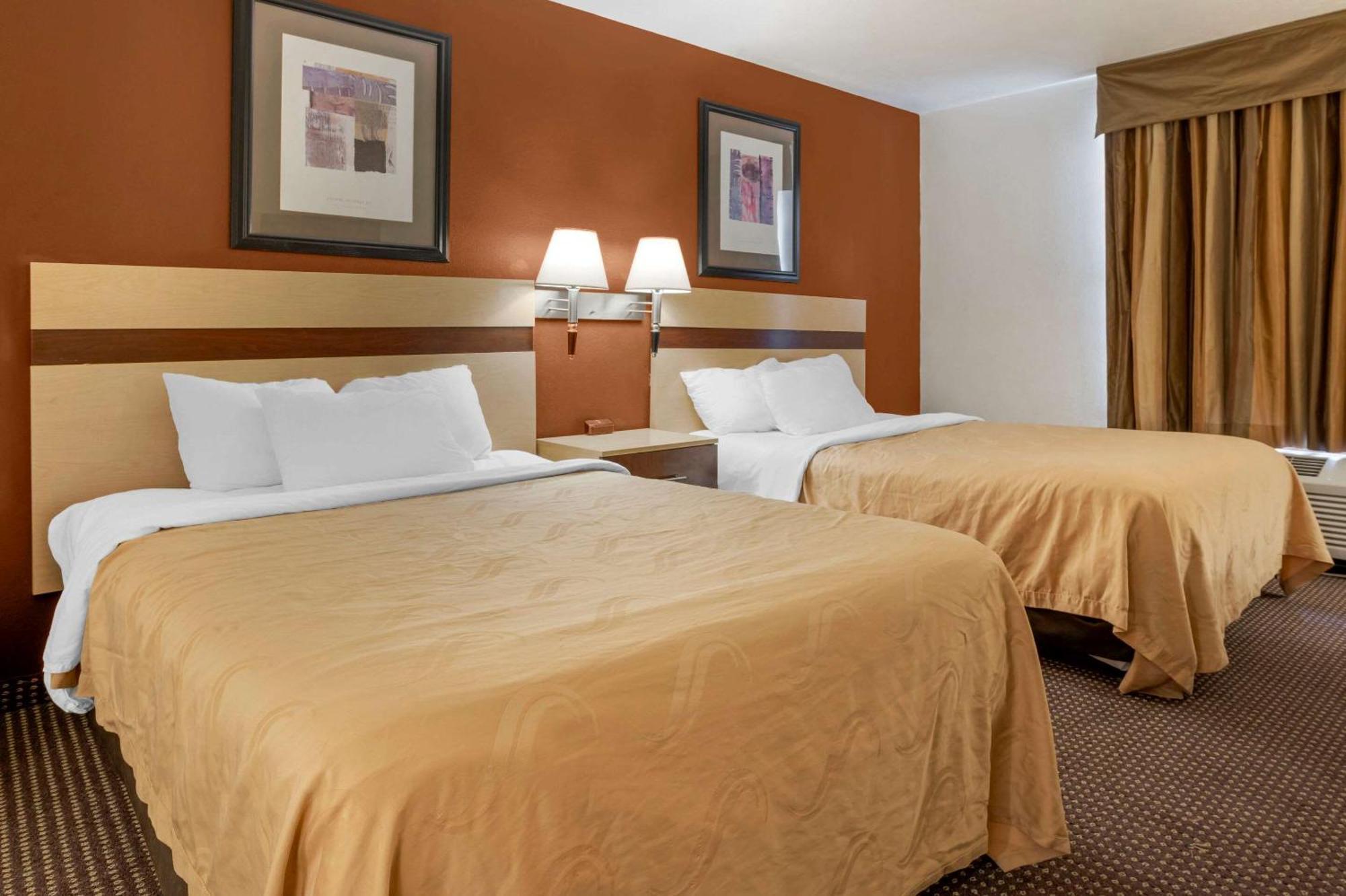 Quality Inn & Suites South-Obetz Kültér fotó